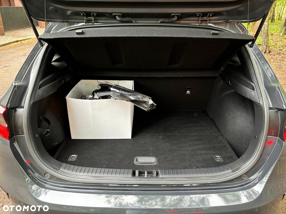 Kia Ceed 1.5 T-GDI Tribute DCT - 14