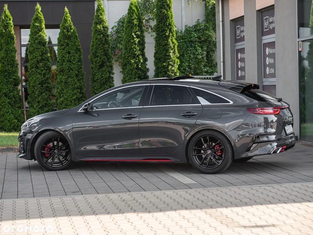 Kia ProCeed 1.6 T-GDI DCT7 OPF GT - 10
