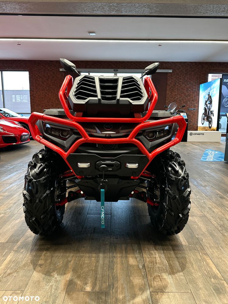 CFMoto CForce - 8
