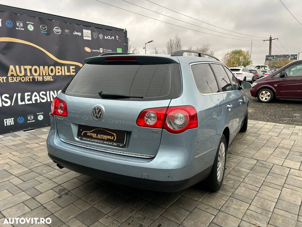 Volkswagen Passat - 4