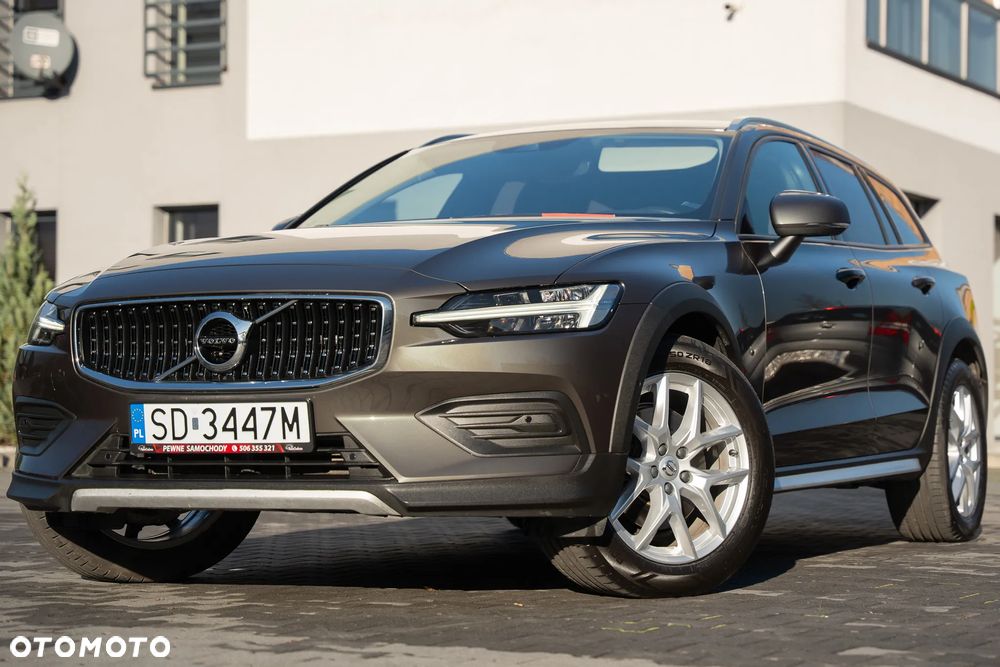 Volvo V60 Cross Country D4 AWD Geartronic Pro - 3