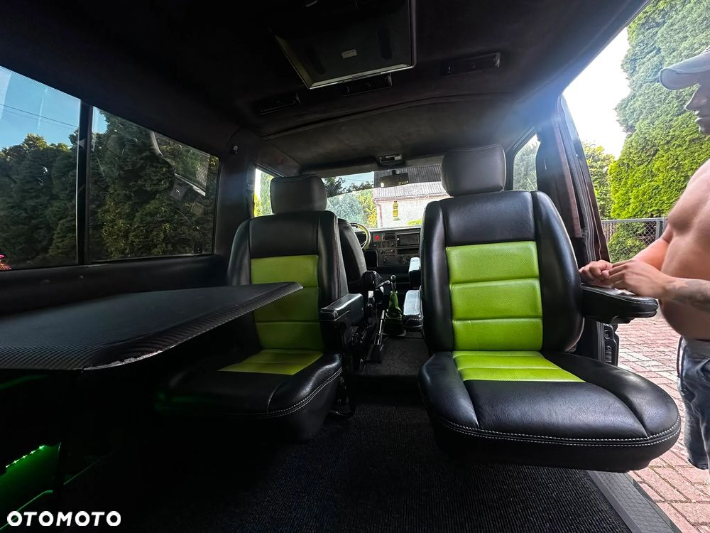 Volkswagen Transporter - 6