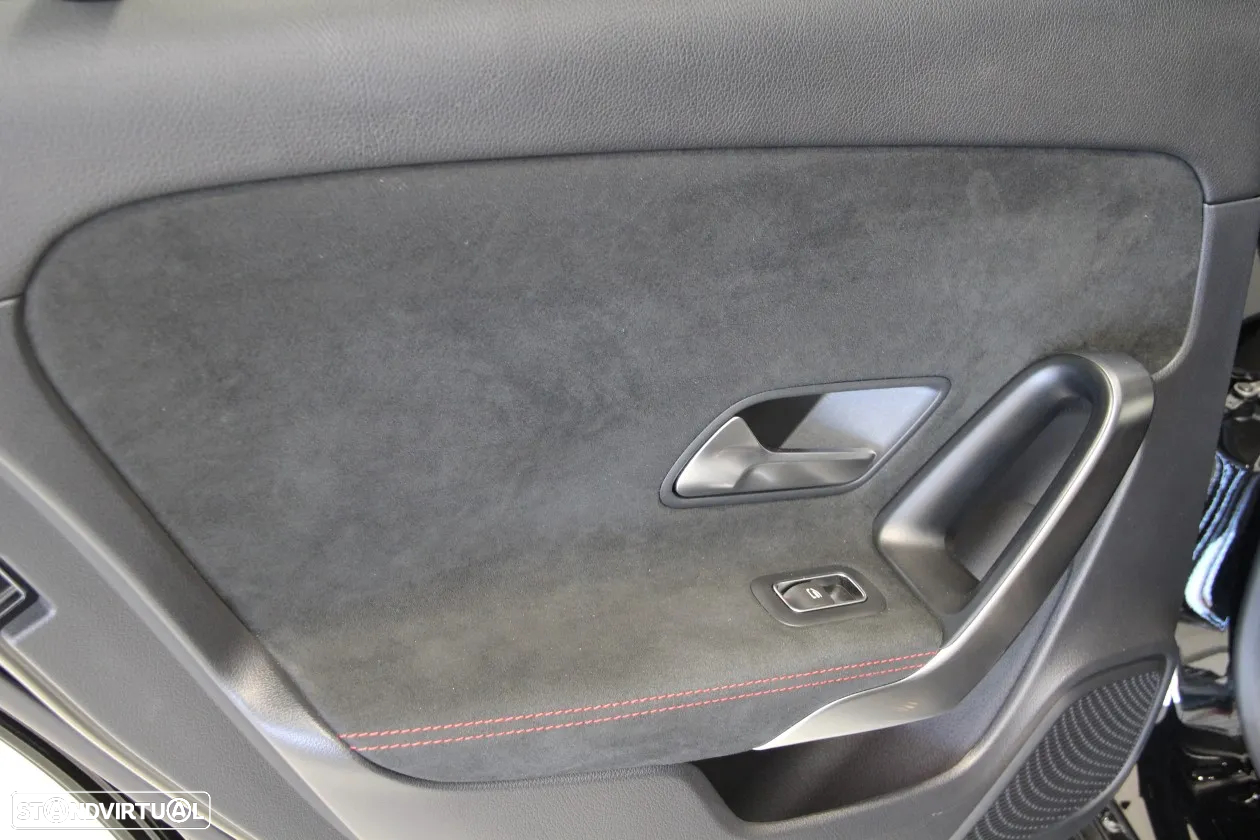 Mercedes-Benz A 180 d AMG Line Aut. - 39