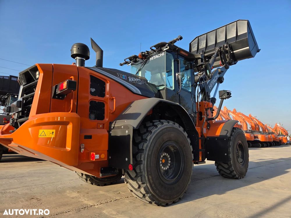 Hitachi ZW180-7, 2024, 98h, EX DEMO, cupa 3mc, Cupla rapida, Masa operationala 17t, Anv MICHELIN, CANTAR, Camera spate, camere laterale, Produs in JAPONIA, Posibilitate leasing 5 ani, CA NOU-PROMOTIE 129.000 EUR+Tva - 1