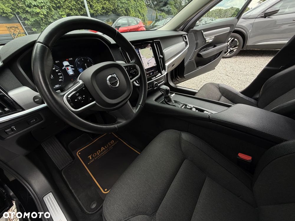 Volvo V90 D4 Geartronic Momentum Pro - 19