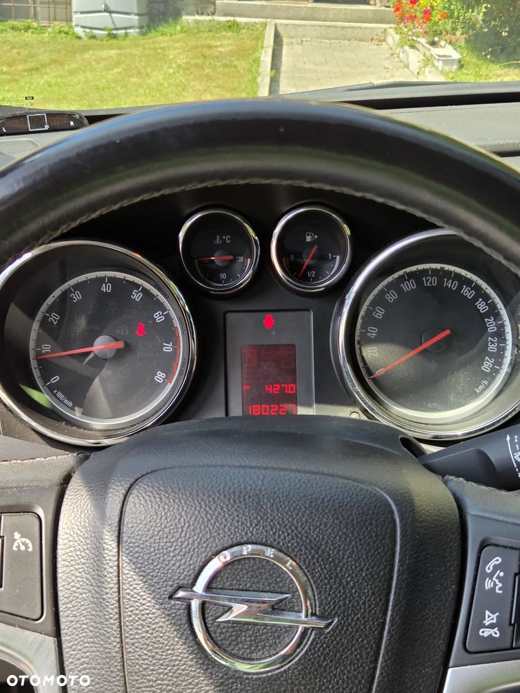 Opel Astra 1.6 Enjoy - 9