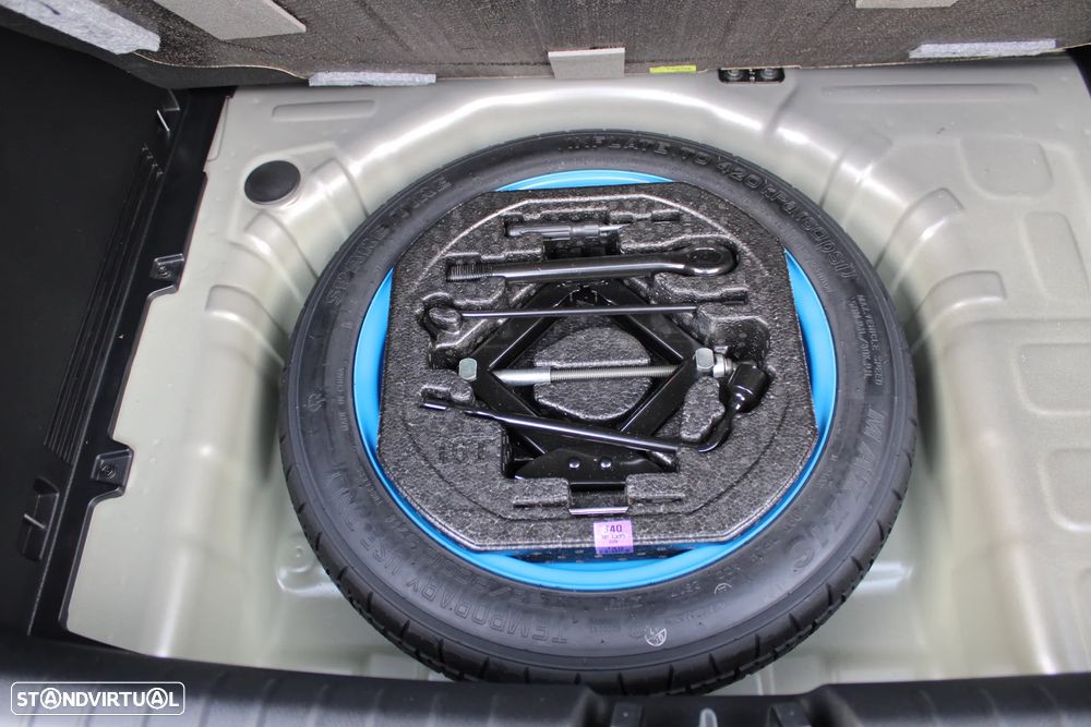 Kia Stonic 1.6 CRDi Easy - 49