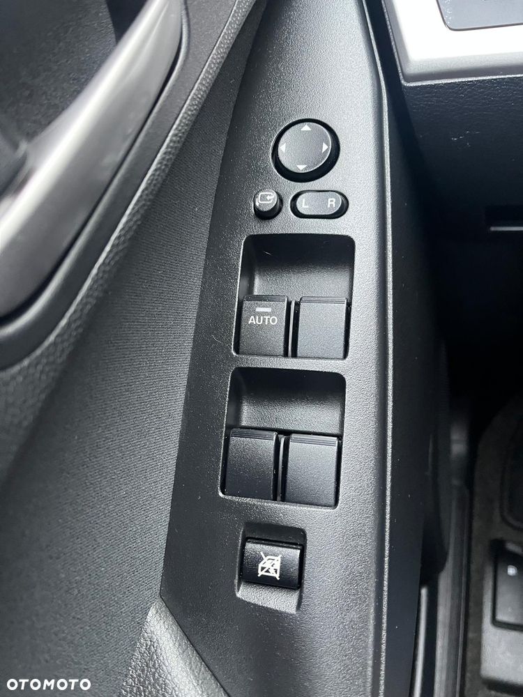 Mazda 3 1.6 Exclusive EU5 - 15