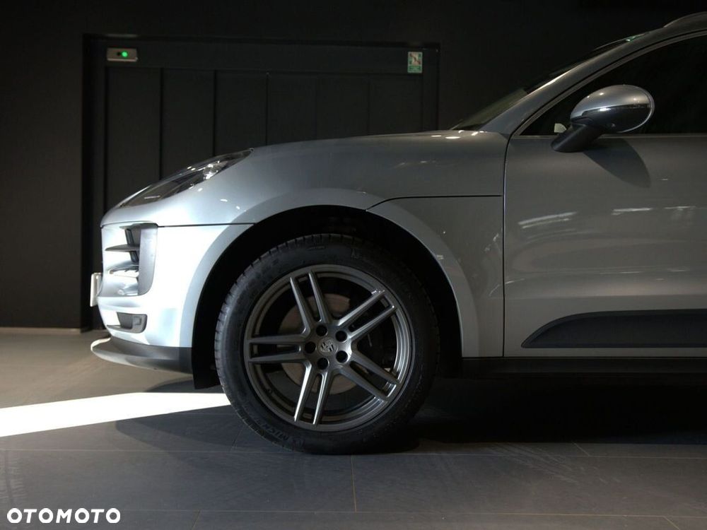 Porsche Macan Standard - 9