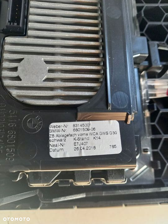 BMW 5 G30 M550 ŁADOWARKA INDUKCYJNA SCHOWEK 6801509 - 2