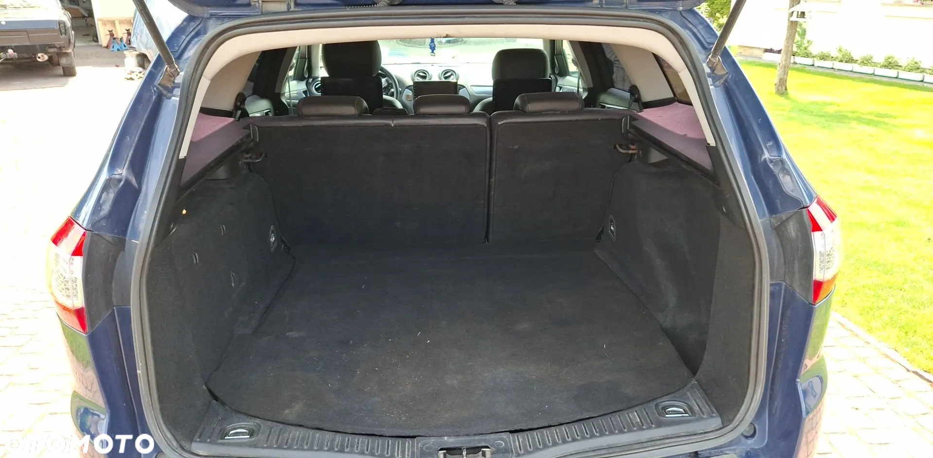 Ford Mondeo Turnier 2.0 STCi Titanium - 8
