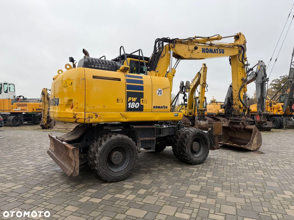 Komatsu PW180-10 - 5
