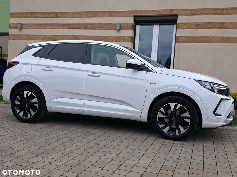 Opel Grandland X 1.5 D Start/Stop Automatik INNOVATION - 3
