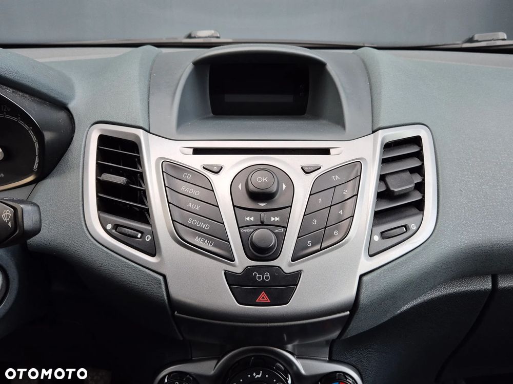 Ford Fiesta 1.25 Silver X - 15