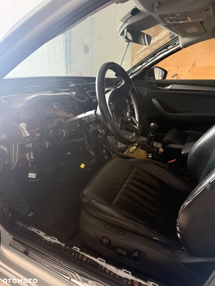 Skoda Superb 2.0 TDI 4x4 Ambition DSG - 7