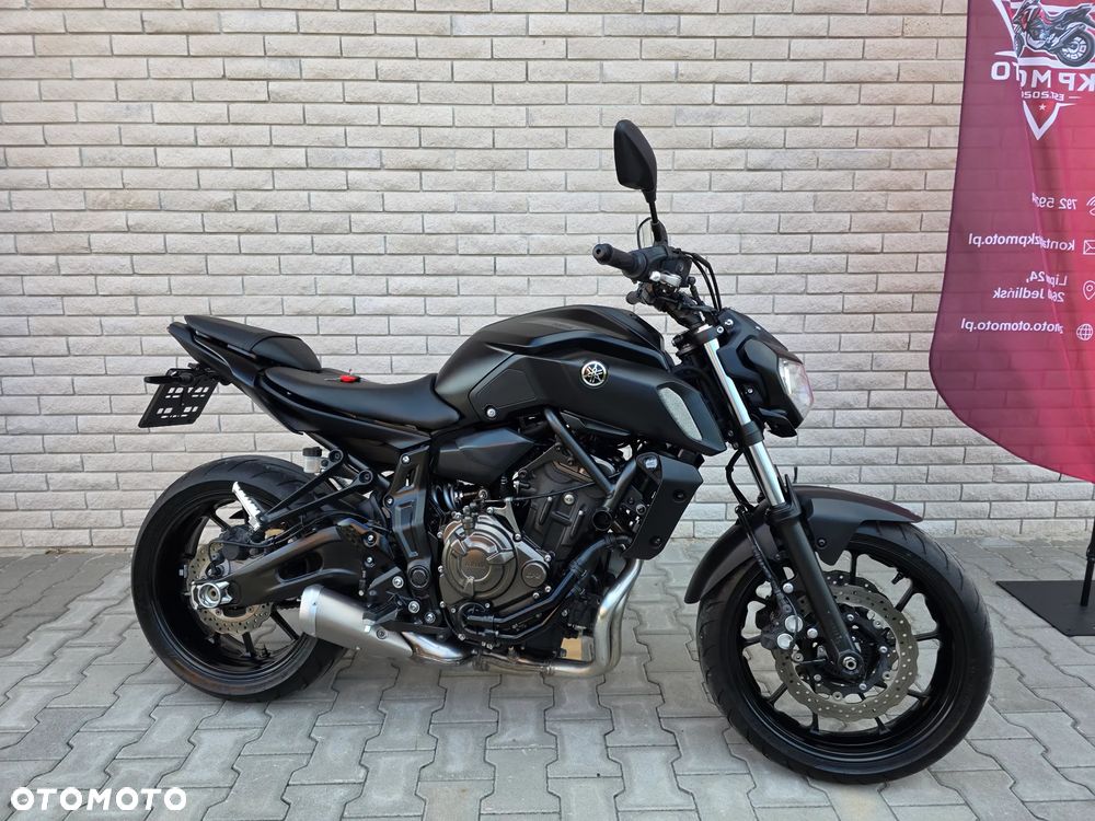 Yamaha MT - 2