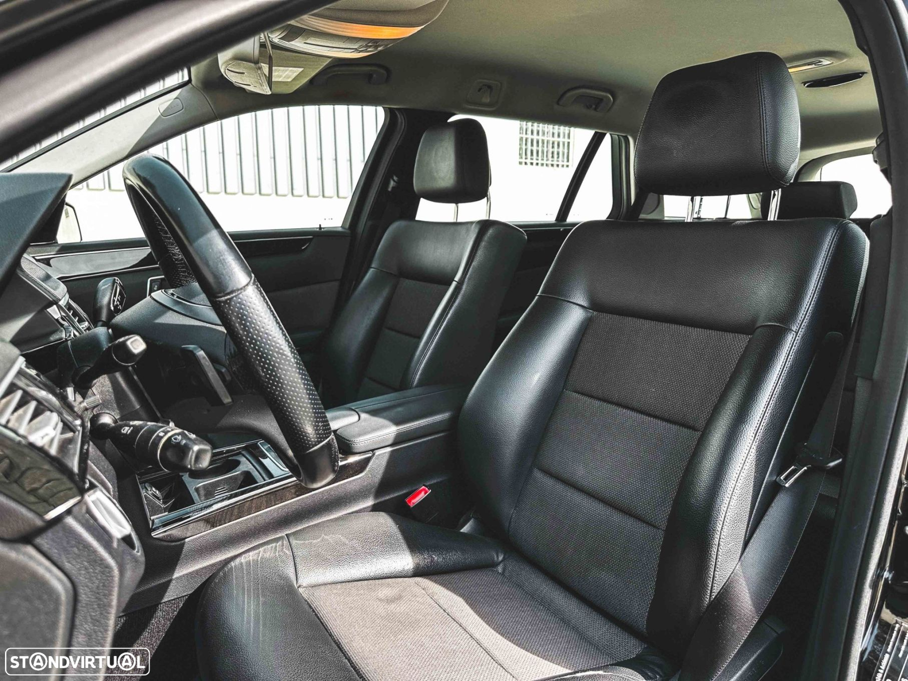 Mercedes-Benz E 220 CDi Avantgarde BlueEfficiency Auto - 8