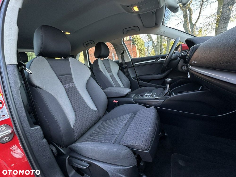 Audi A3 Sportback - 9