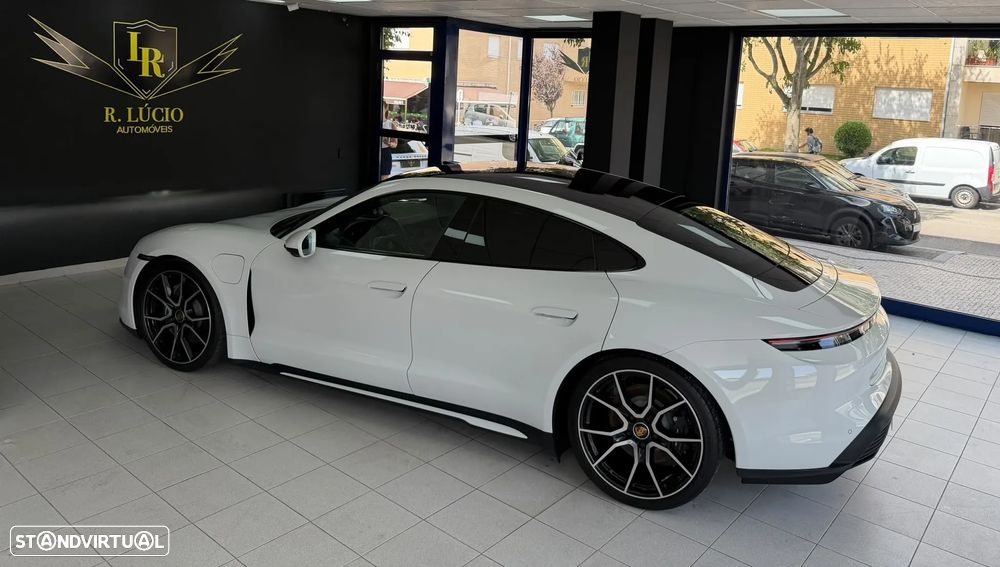 Porsche Taycan Bateria Performance Plus - 7