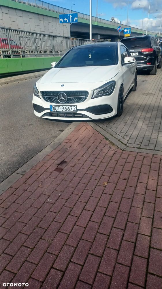 Mercedes-Benz CLA 250 4-Matic - 18