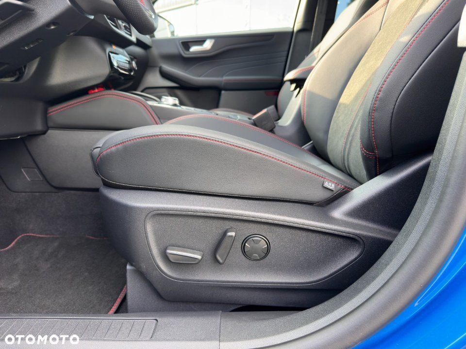 Ford Kuga - 14
