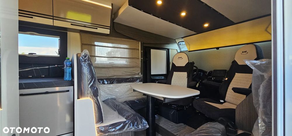 McLOUIS NEVIS 873 - INTEGRA - KAMPER - 13