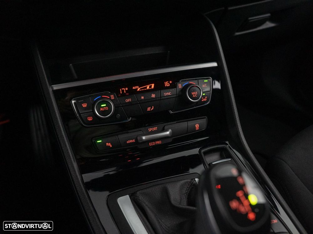 BMW 225xe Active Tourer Advantage - 28