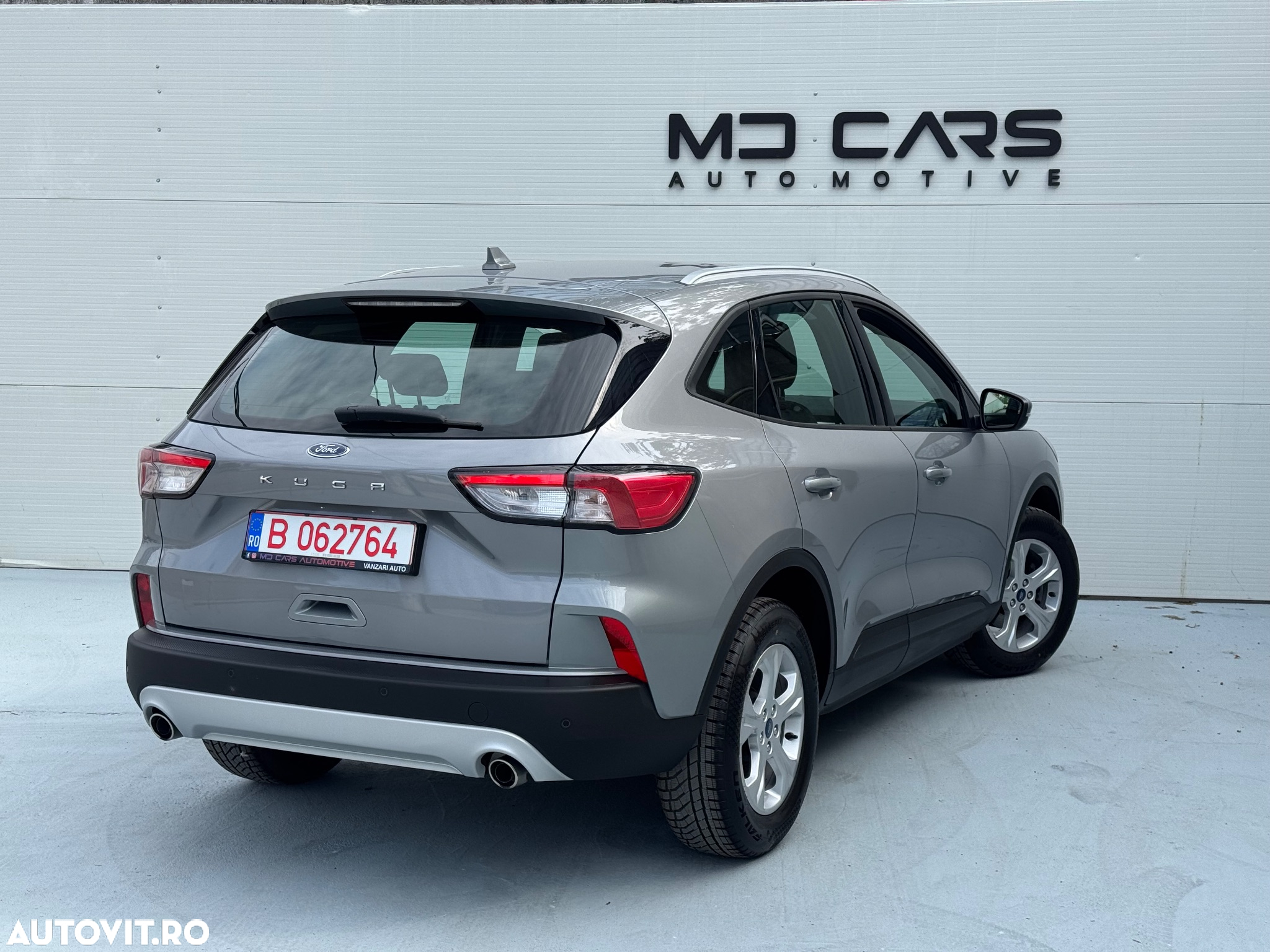 Ford Kuga 1.5 EcoBlue Aut. COOL&CONNECT - 3