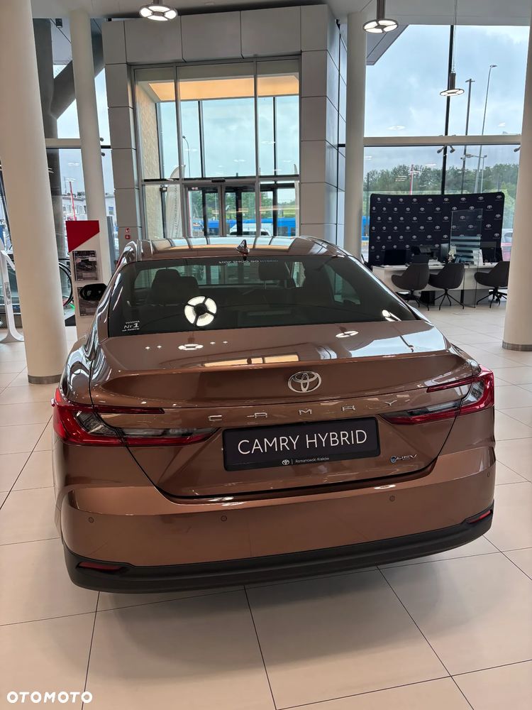 Toyota Camry 2.5 Hybrid Prestige CVT - 5