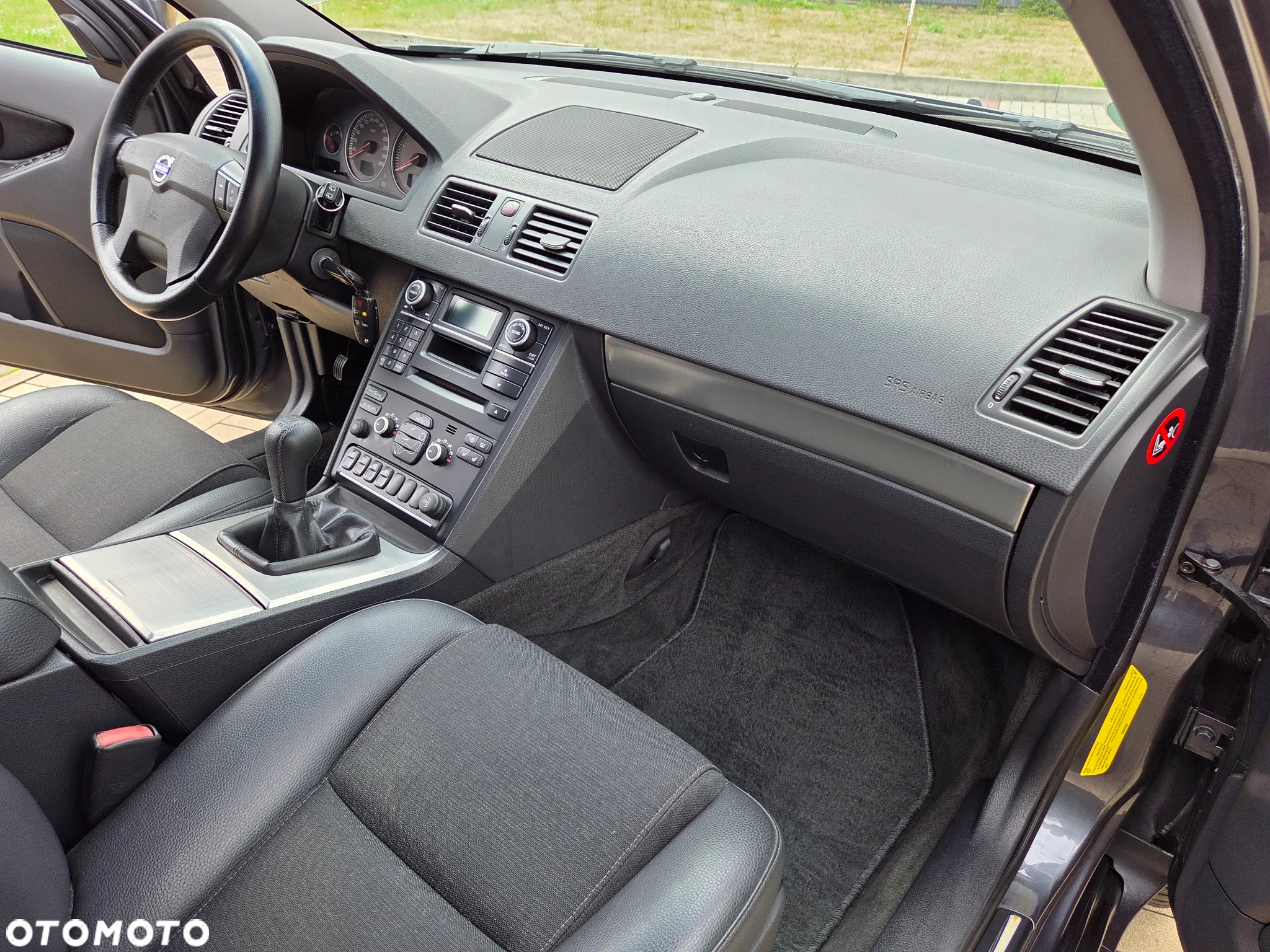 Volvo XC 90 D5 Momentum - 23