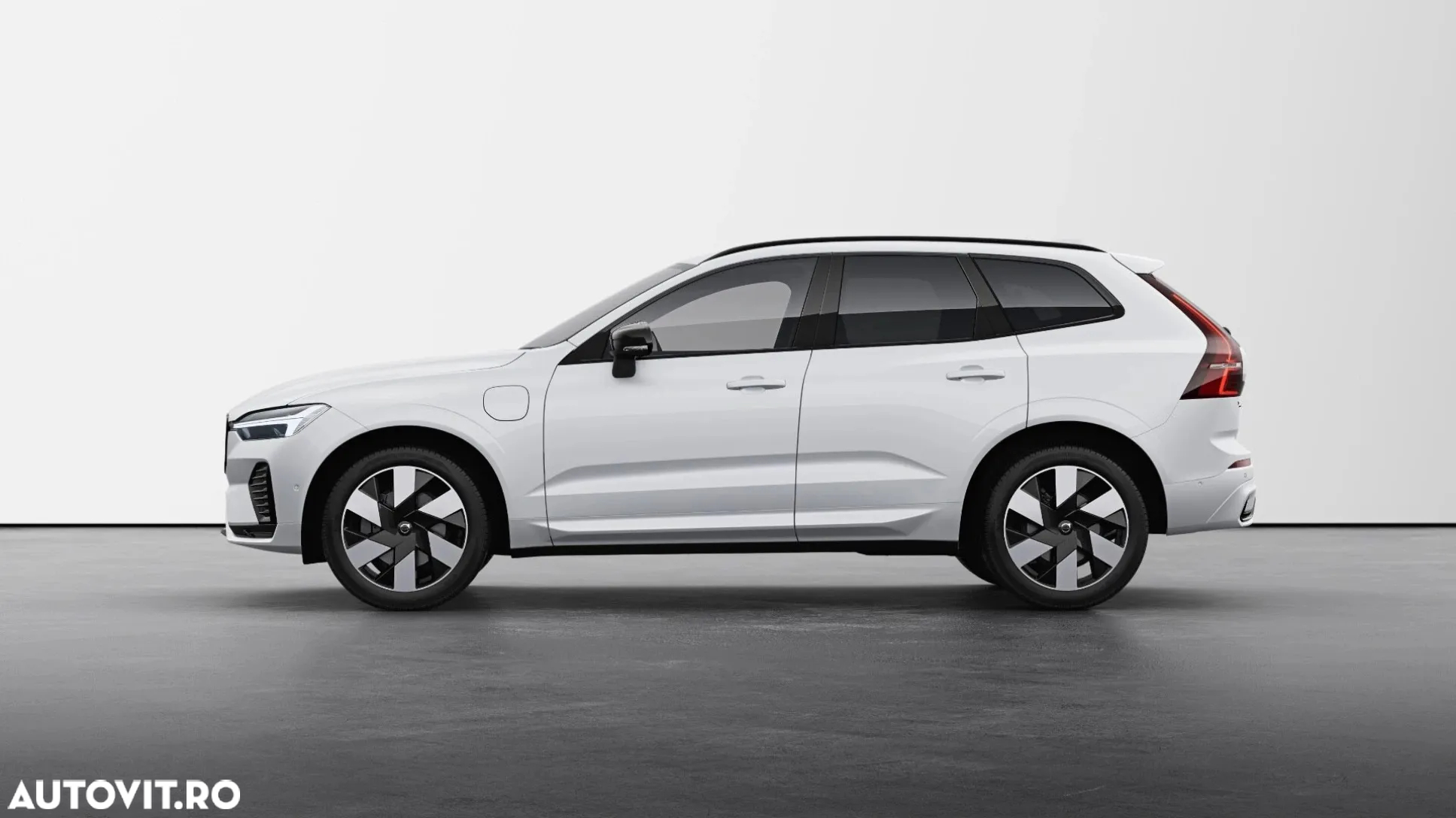 Volvo XC 60 T6 AWD AT PHEV Plus Dark - 6