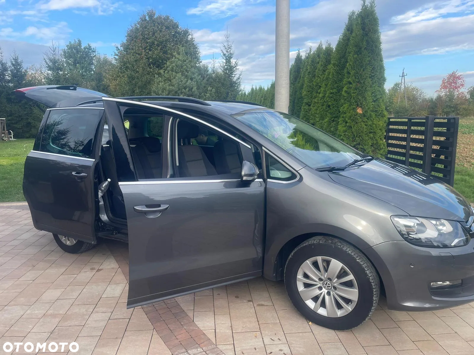 Volkswagen Sharan 2.0 TDI Highline DSG - 18