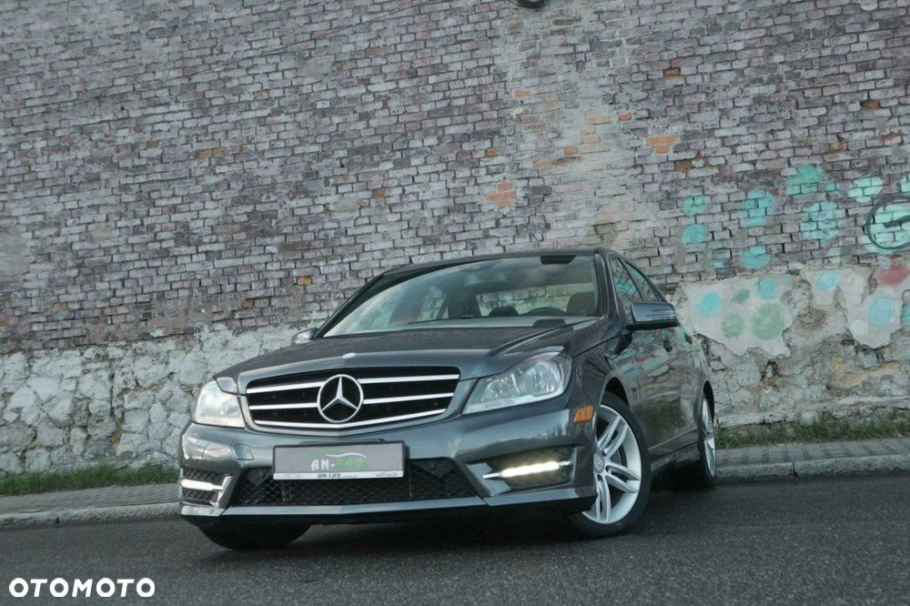 Mercedes-Benz Klasa C 350 BlueEff 4-Matic Avantgarde - 12