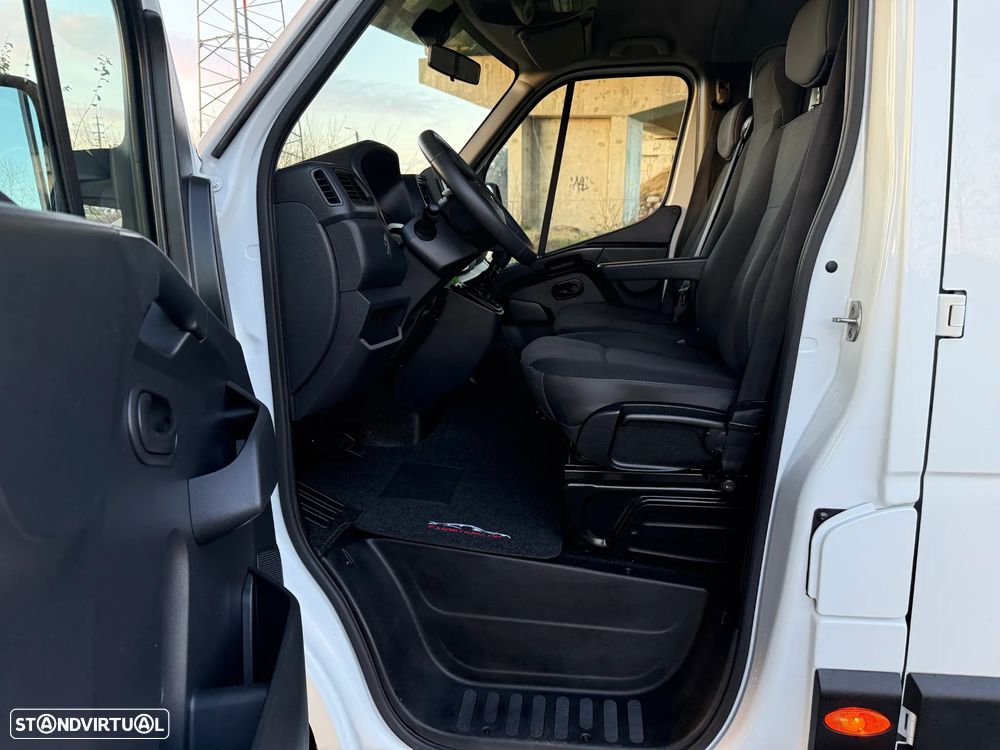 Renault Master 2.3 Dci SS C.Dupla 135 cv 7 Lug AC - 10
