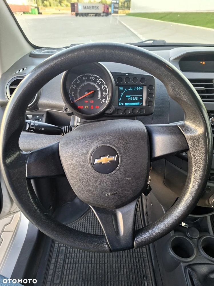Chevrolet Spark - 13