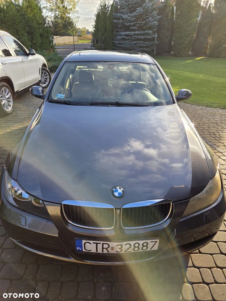 BMW Seria 3 320i - 6