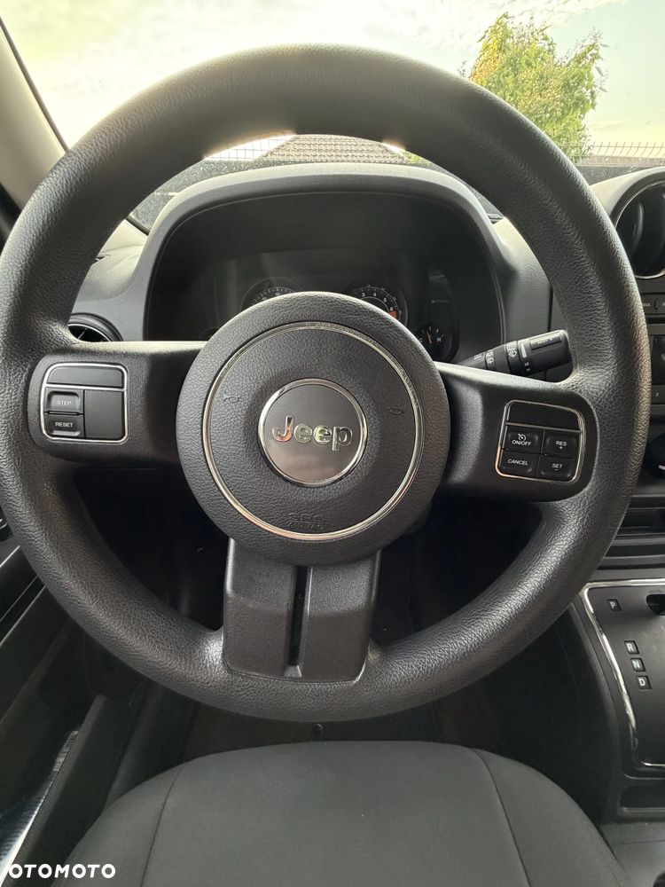 Jeep Patriot - 16