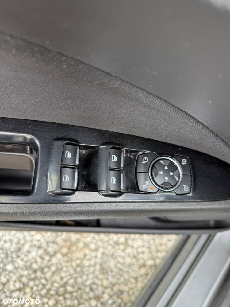 Ford Mondeo 2.0 EcoBlue Titanium - 8
