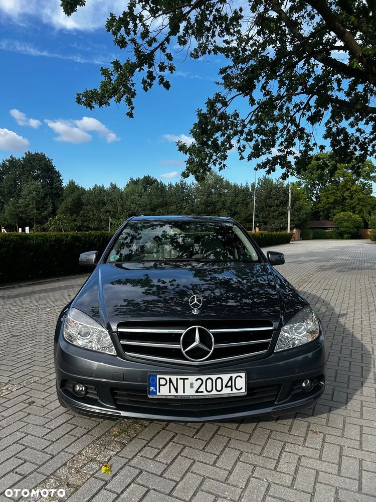 Mercedes-Benz Klasa C 180 CGI BlueEFFICIENCY Elegance - 5