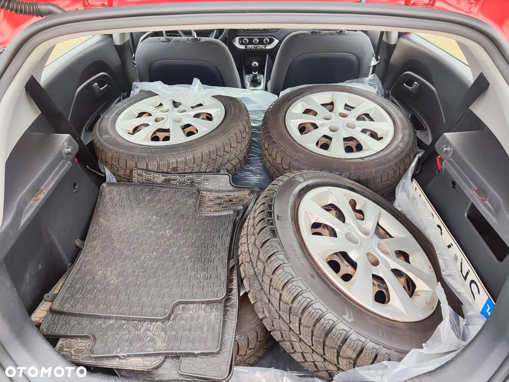 Kia Rio - 14