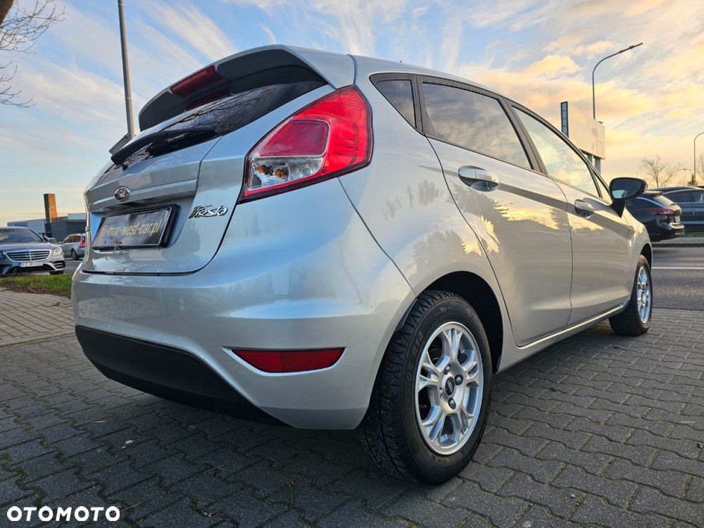 Ford Fiesta - 9