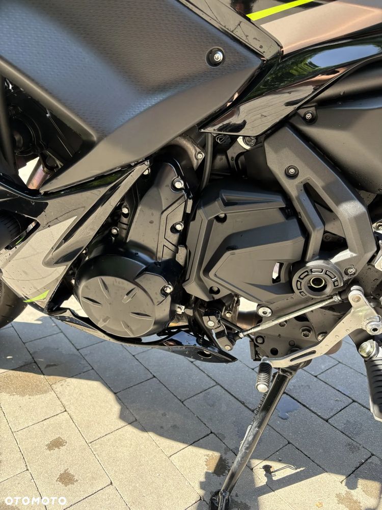 Kawasaki Ninja - 23
