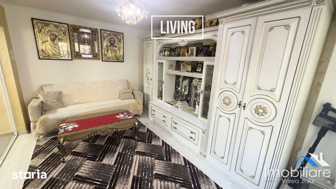 Apartament tip duplex – 4 camere, etaj 4, Str. 1 Decembrie, Petroșani - Imagine principală: 2/14