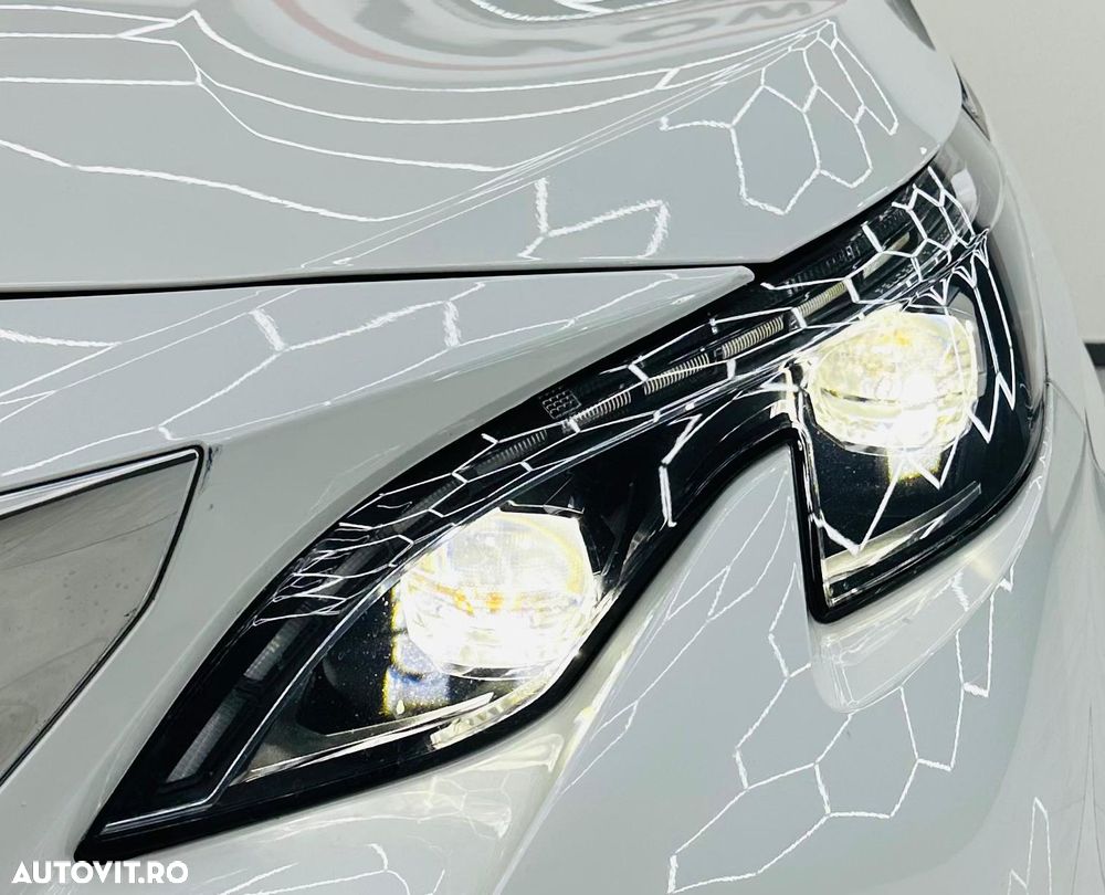 Peugeot 3008 1.2 PureTech Turbo S&S GT-Line - 9