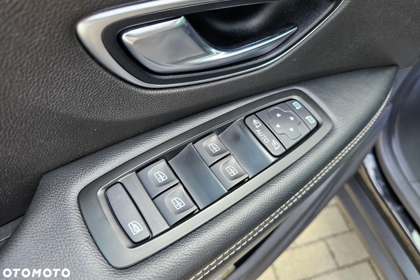Renault Grand Scenic - 22