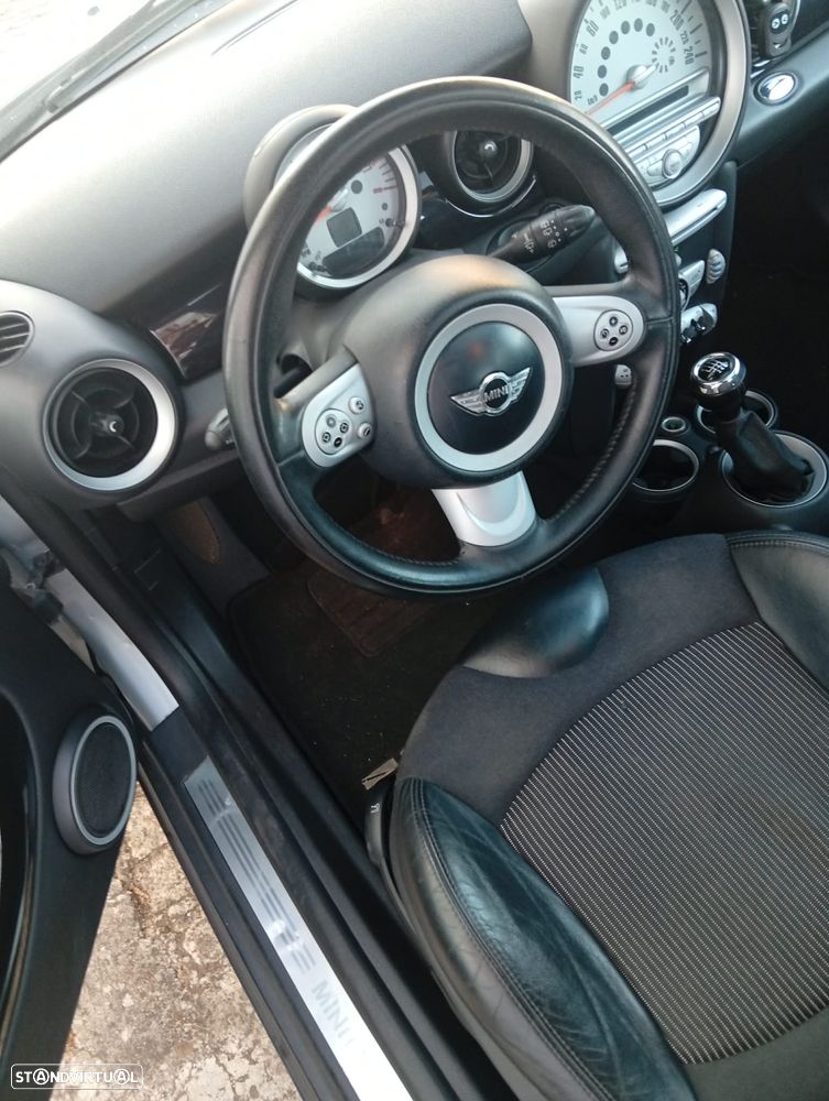 MINI 3 Portas One 1.4 - 6