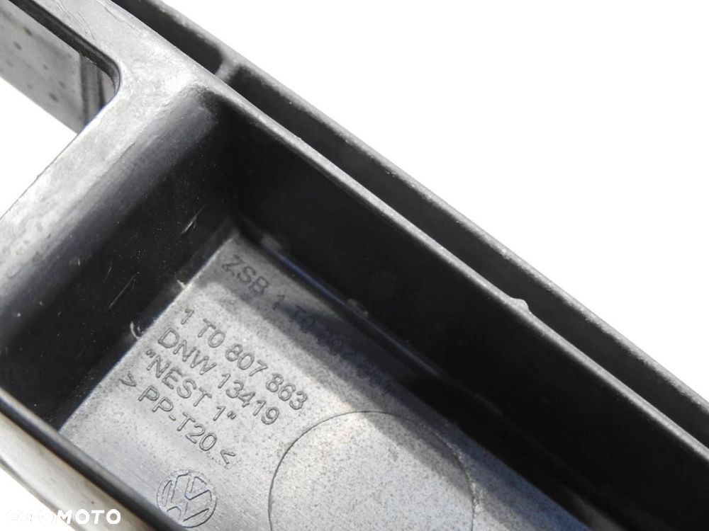 ŚLIZG ZDERZAKA TYŁ VOLKSWAGEN TOURAN I 1T0807863 - 5