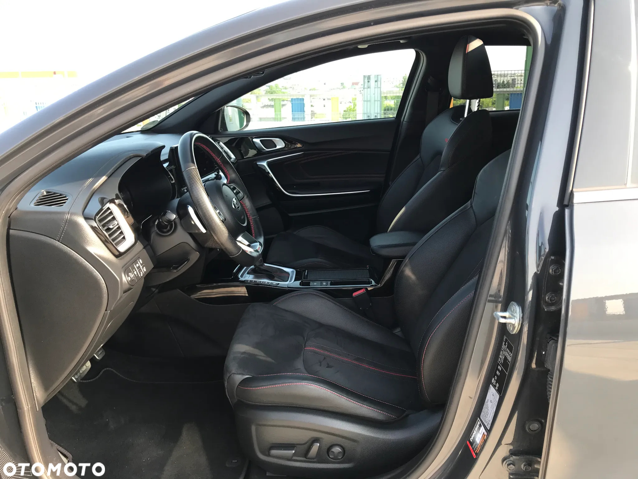Kia ProCeed 1.6 T-GDI DCT7 OPF GT - 22