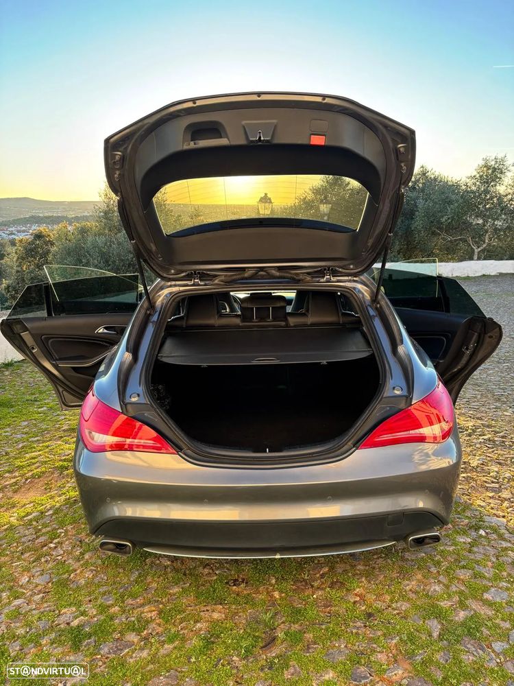 Mercedes-Benz CLA 220 d Shooting Brake Aut. - 3
