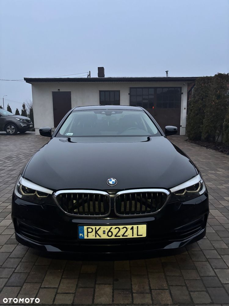 BMW Seria 5 518d - 1